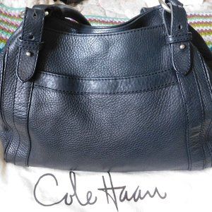 VINTAGE COLE HANN SATCHEL/CROSSBODY https://poshmark.com/feed
